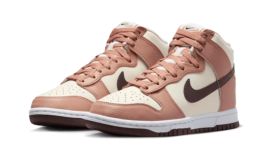 Dunk High Dusted Clay