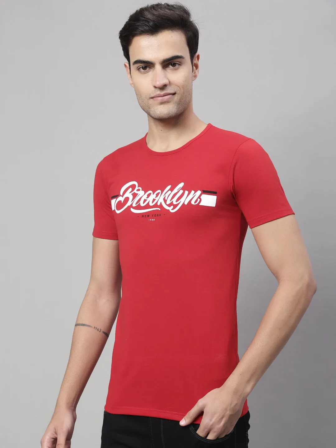 Vimal Jonney Round Neck Cotton Printed Red T-Shirt for Men